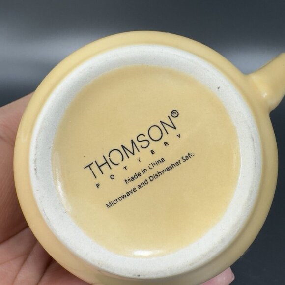 Thomson Pottery Beige Tan Ceramic Coffee Mug Cup Mugs Cups Raised Edge VTG Set 2 - Picture 3 of 15